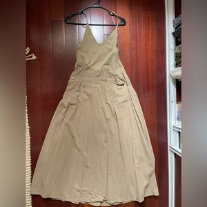 Like new Free people full length full sweep pocket dress